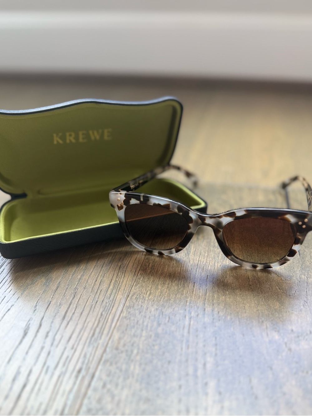 KREWE Jena Polarized Tortoiseshell Sunglasses — Gray/Brown Polar